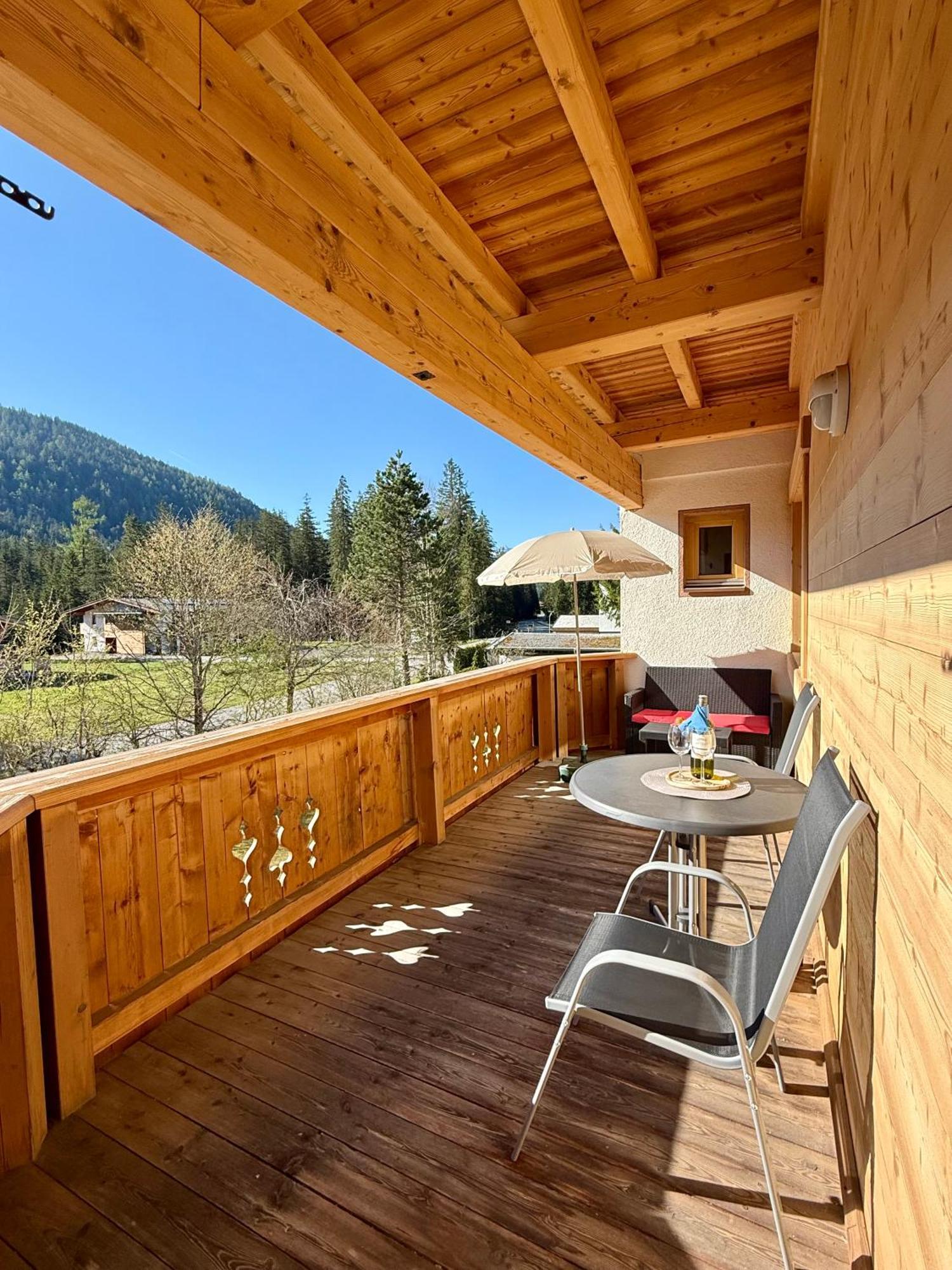 Apartmenthaus Brigitte ロイタシュ エクステリア 写真