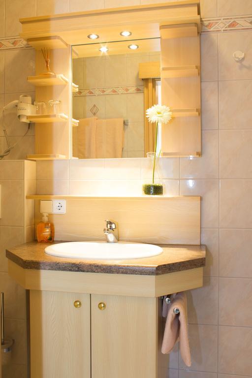 Apartmenthaus Brigitte ロイタシュ 部屋 写真