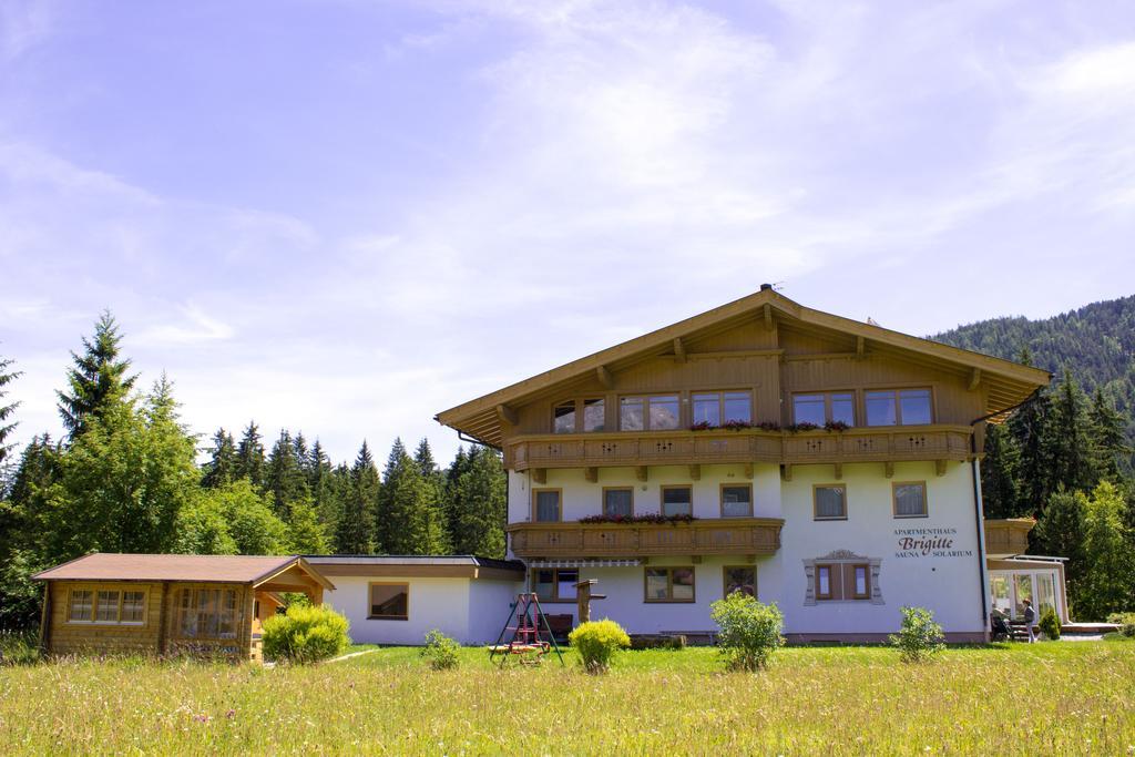 Apartmenthaus Brigitte ロイタシュ エクステリア 写真